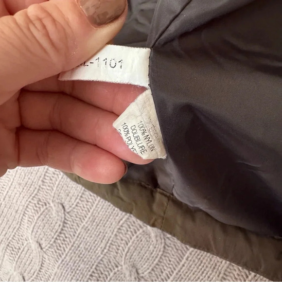 VTG LL Bean Vest Men's XL Dark Green Down Fill Zip Security Pocket Vintage - Picture 6 of 13